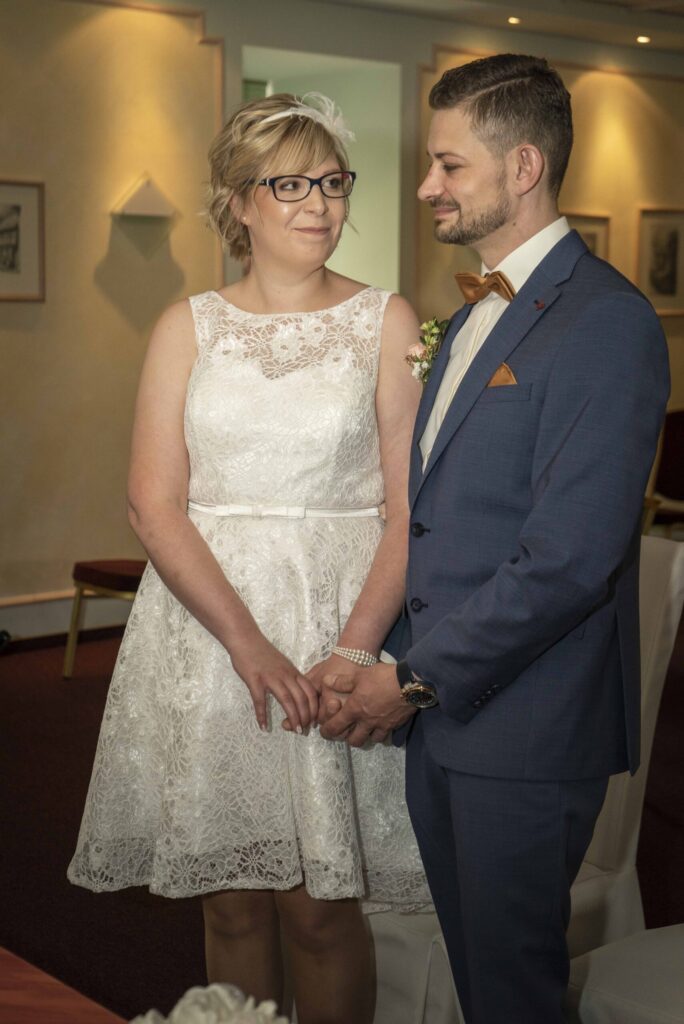 Hochzeitsfotografie im Standesamt im Alten Rathaus in Heilbad Heiligenstadt