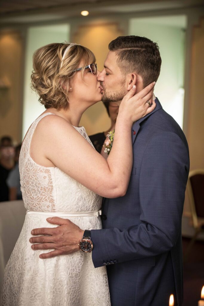 Hochzeitsfotografie im Standesamt im Alten Rathaus in Heilbad Heiligenstadt
