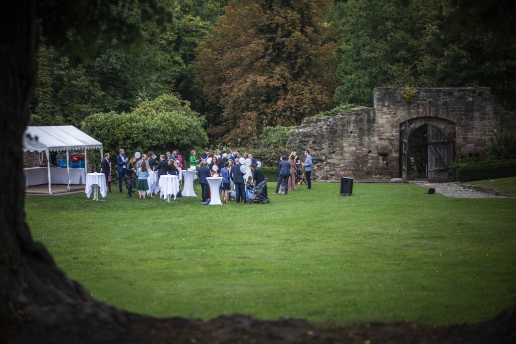 Hochzeitsfotografie auf der Burgruine Hardenberg