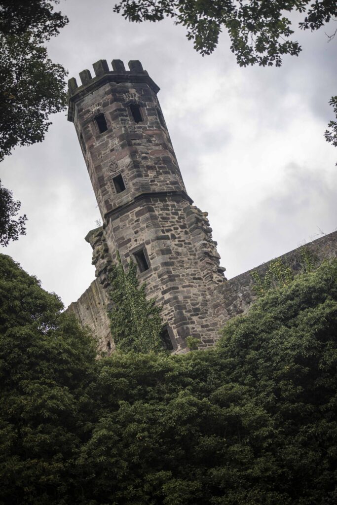Hochzeitsfotografie auf der Burgruine Hardenberg