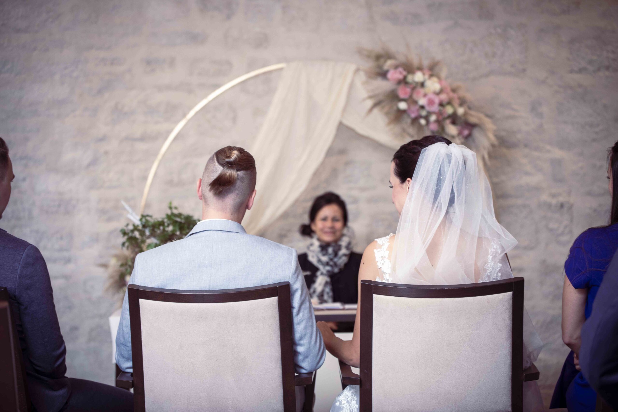 Standesamtliche Hochzeit von Stefanie und Benny auf Burg Scharfenstein im Eichsfeld